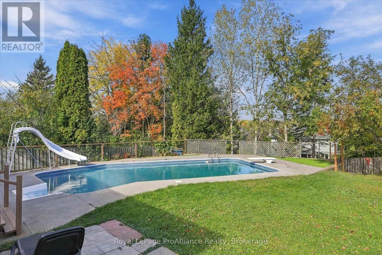 1316 Scollard Drive Property Photo 21