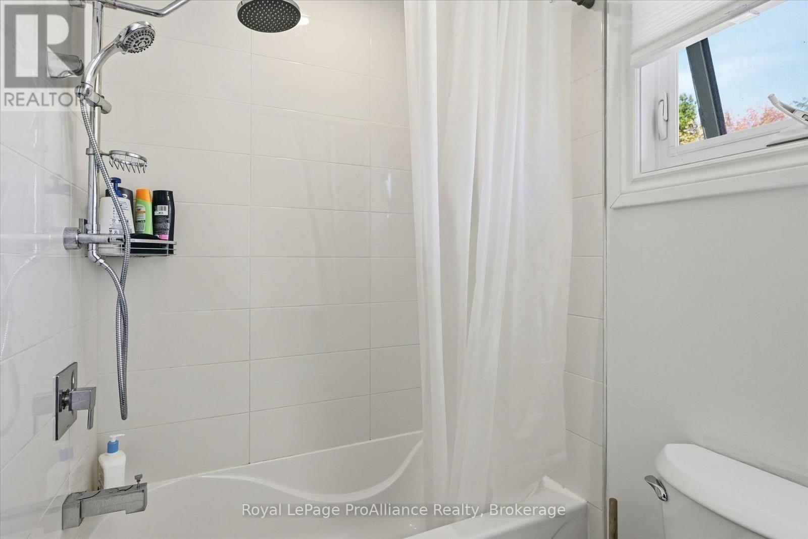 1316 Scollard Drive Property Photo 32