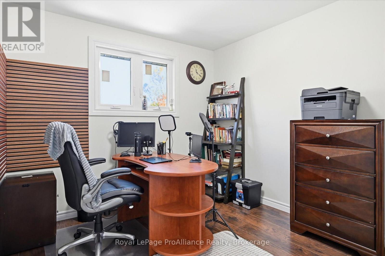 1316 Scollard Drive Property Photo 34
