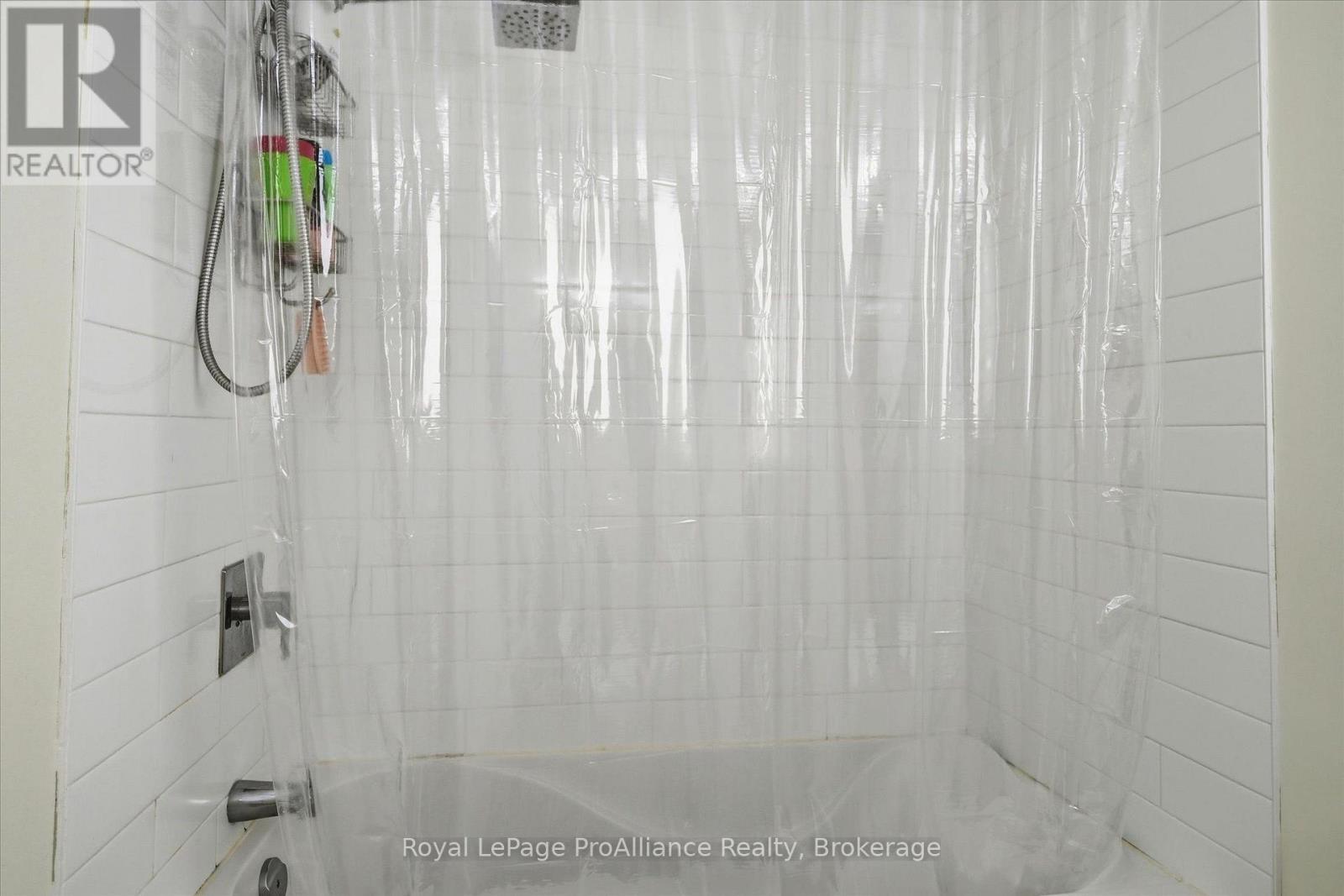 1316 Scollard Drive Property Photo 38
