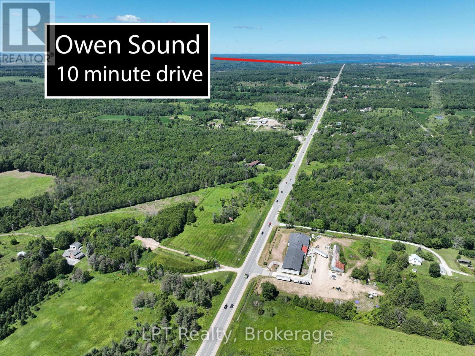317505 Highway 6&10 Property Photo 4