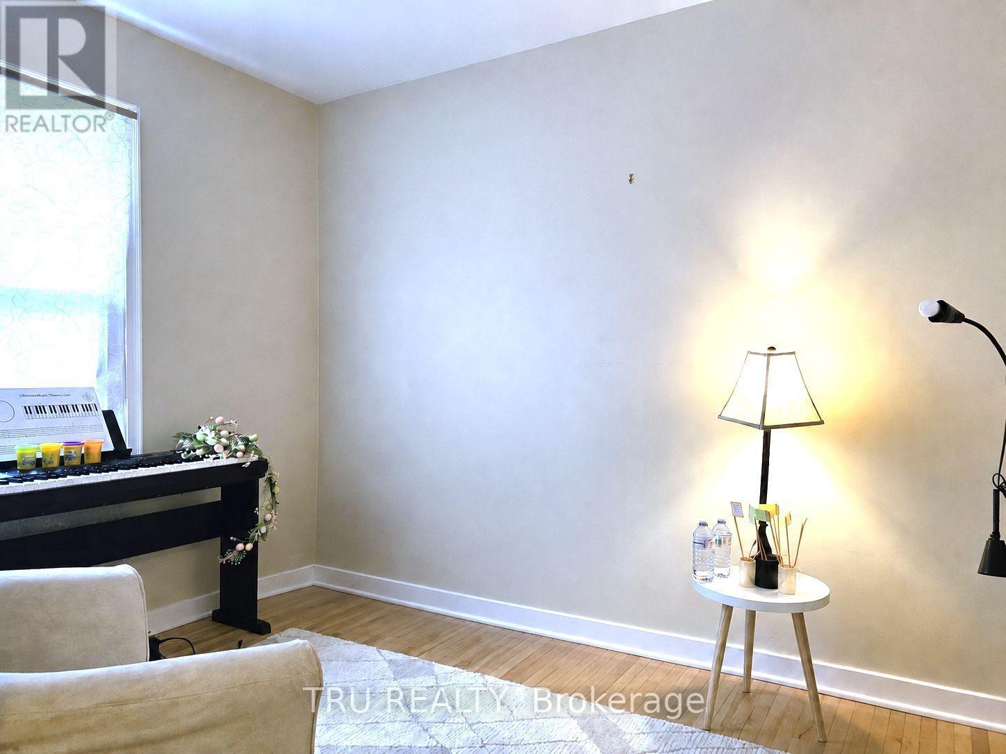 28 Arundel Avenue Property Photo 10