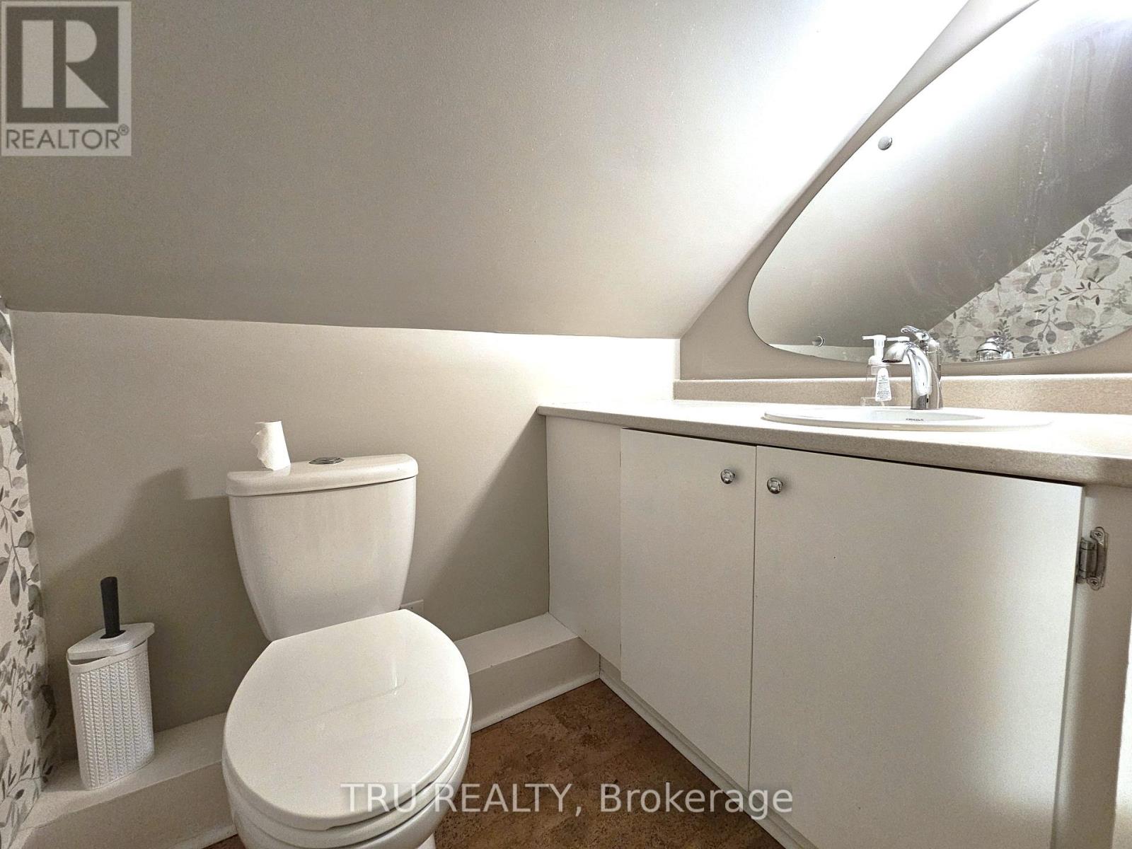 28 Arundel Avenue Property Photo 20