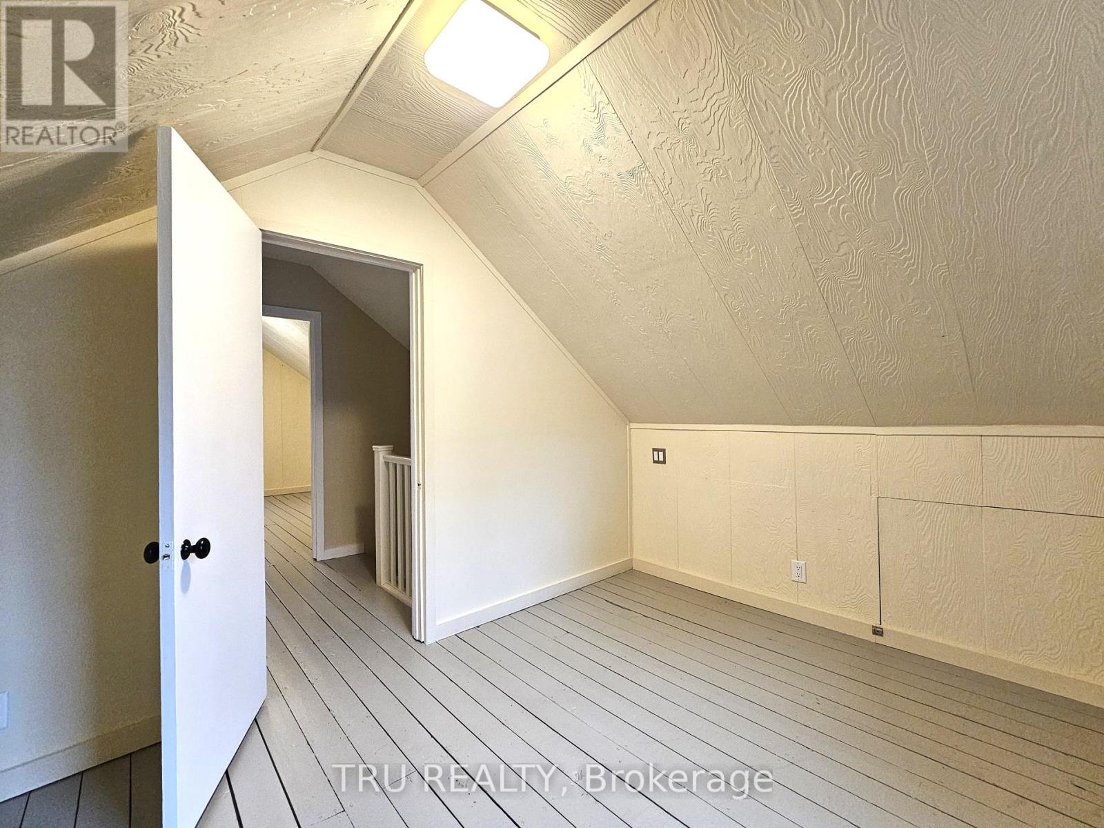 28 Arundel Avenue Property Photo 21