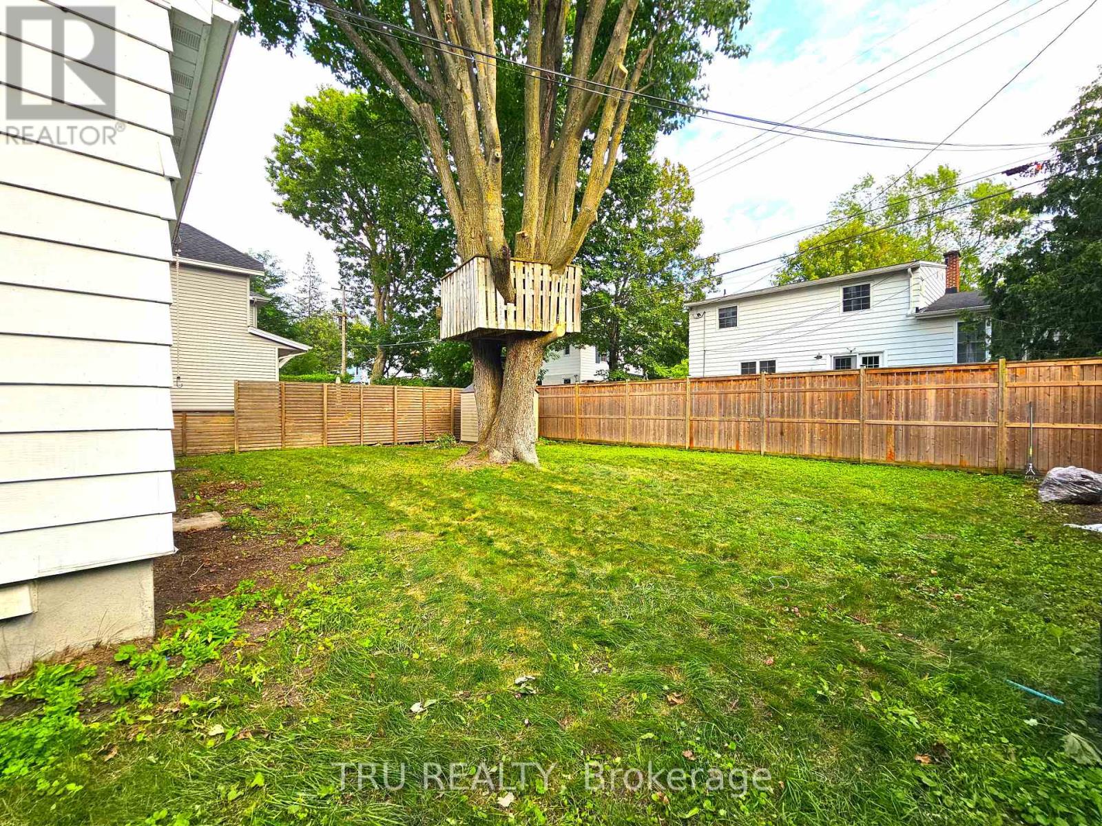 28 Arundel Avenue Property Photo 30