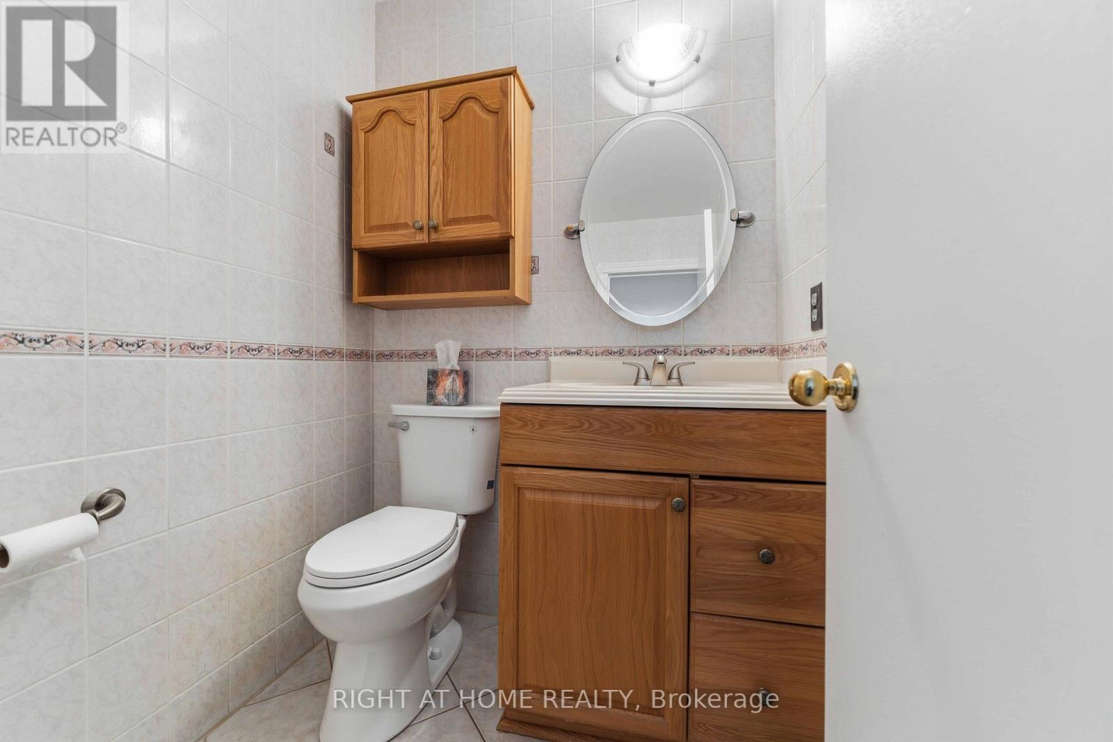26 Denham Way Property Photo 22