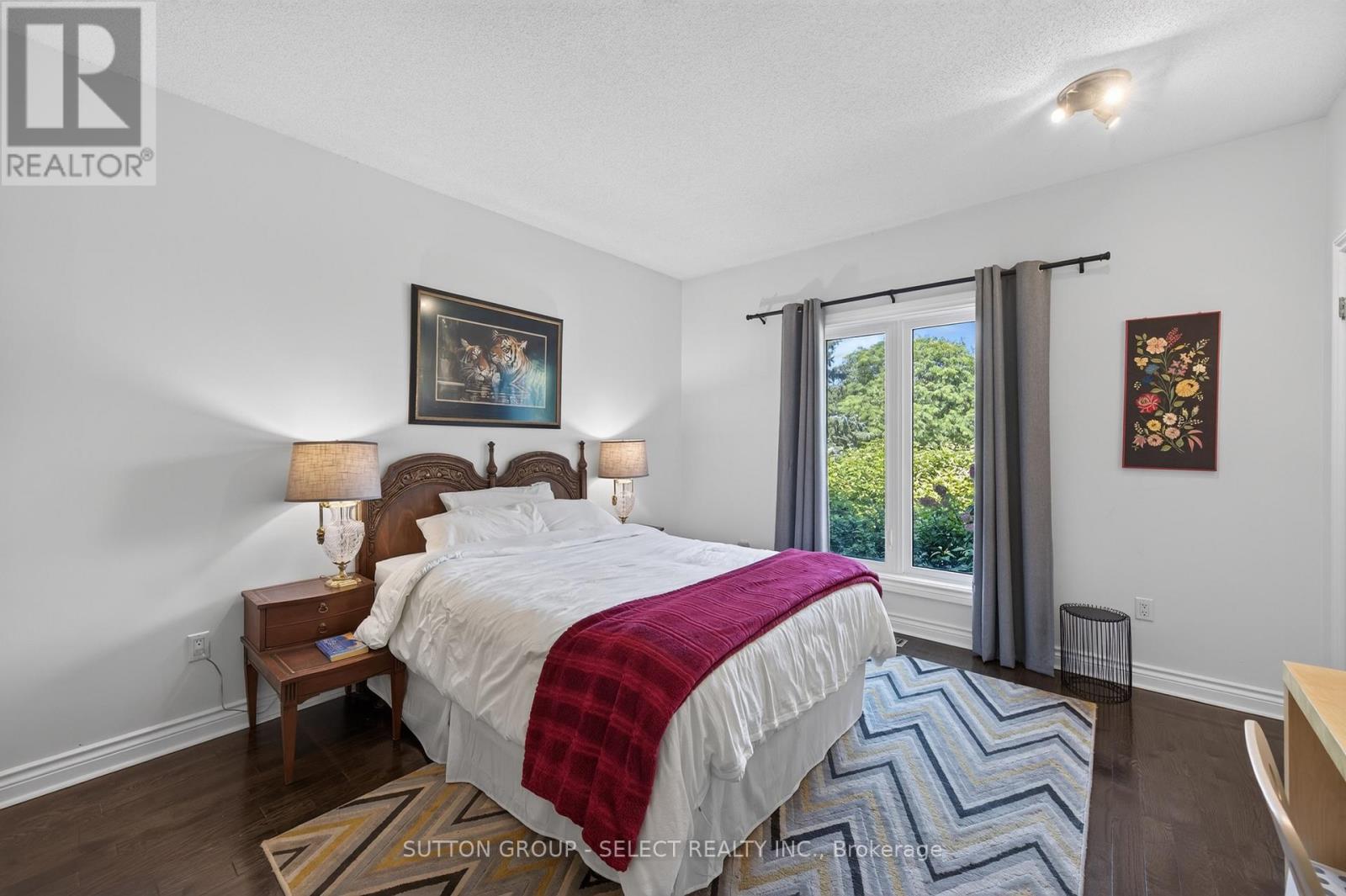 768 Franklinway Crescent Property Photo 30