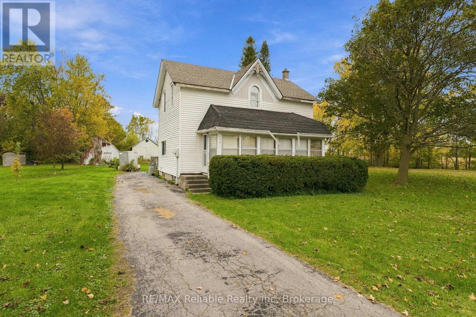 173 Main Street N Property Photo 8