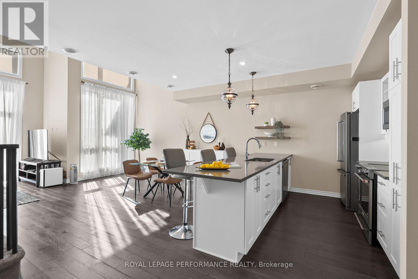 167 Poplin Street Property Photo 6