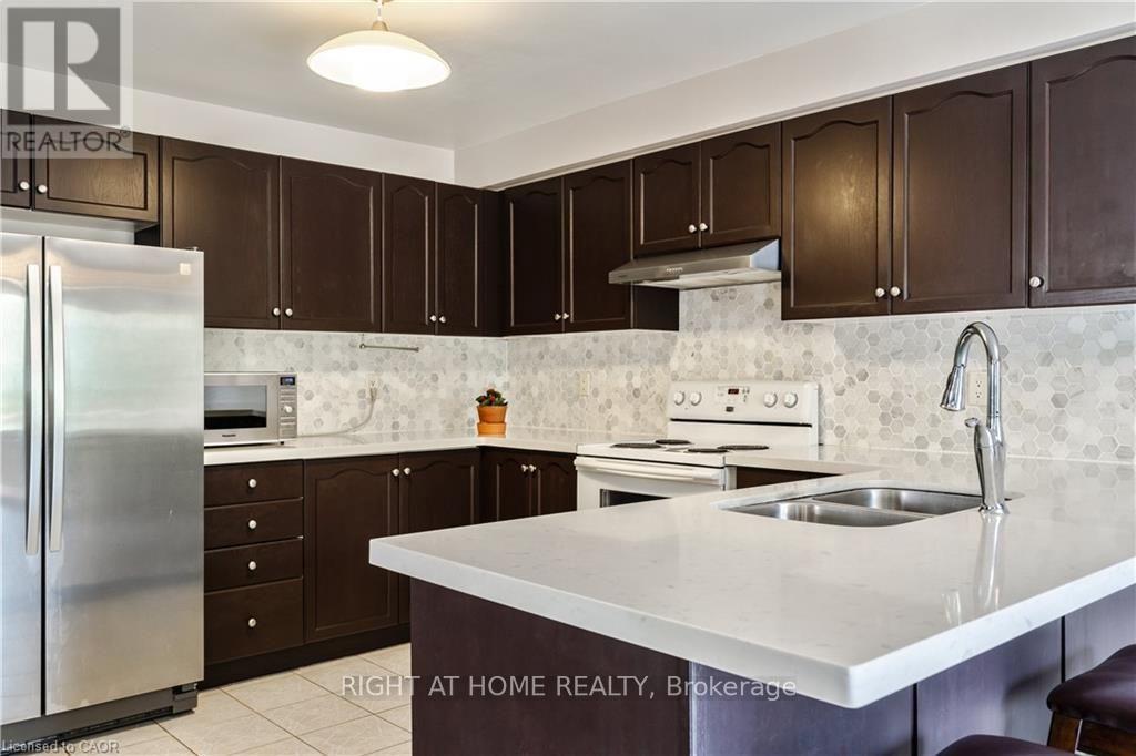 106 Moore Crescent Property Photo 15