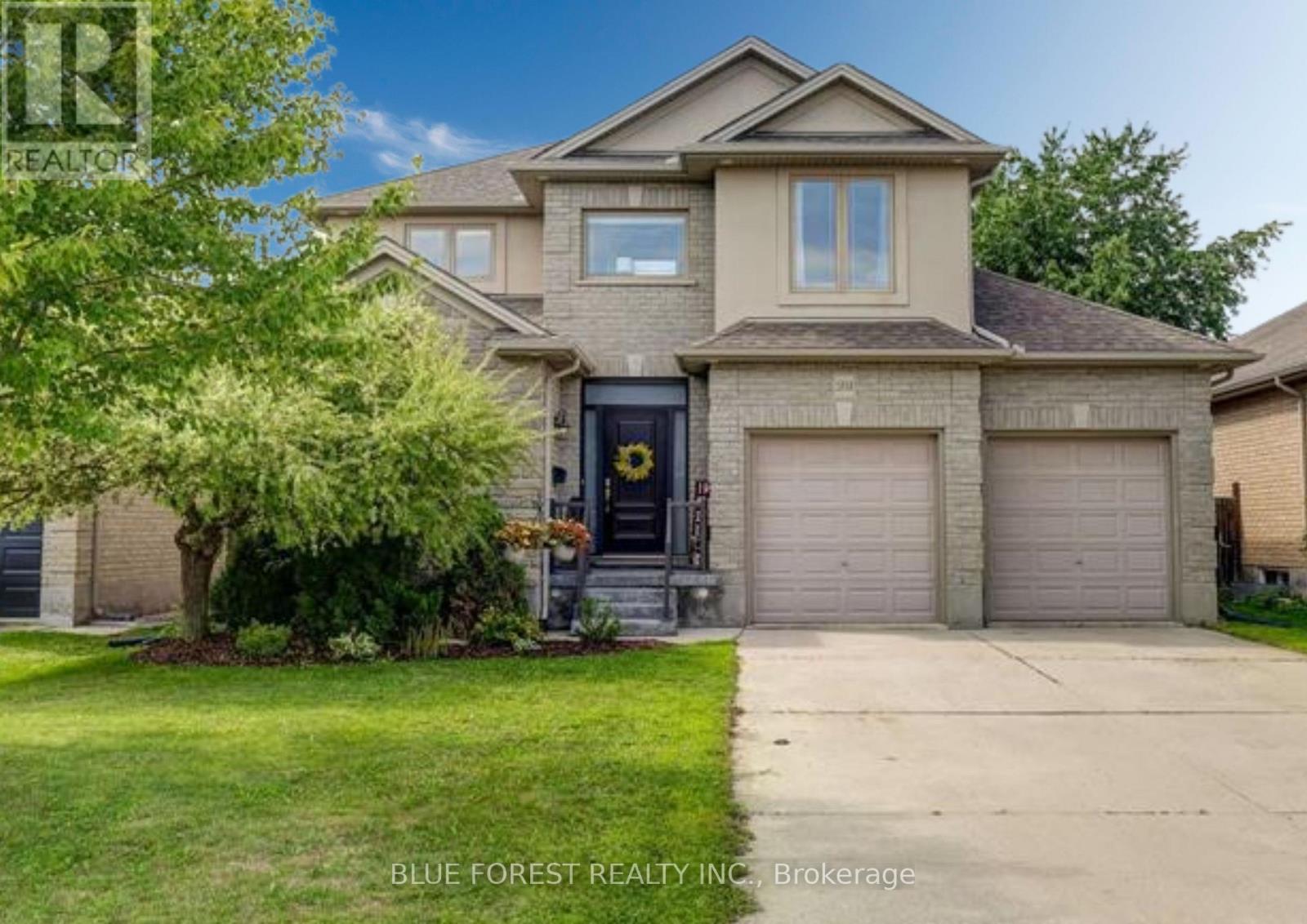 2058 Westpoint Heights Property Photo 1