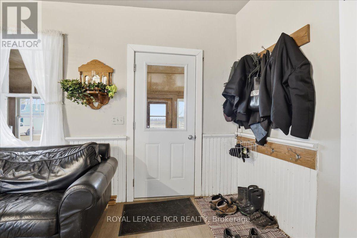 349 20 Road Property Photo 3