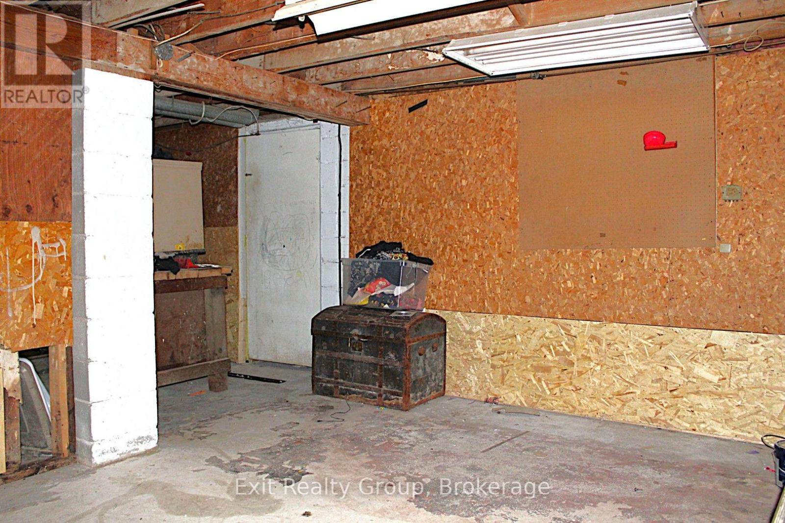 85 Wright Avenue Property Photo 11