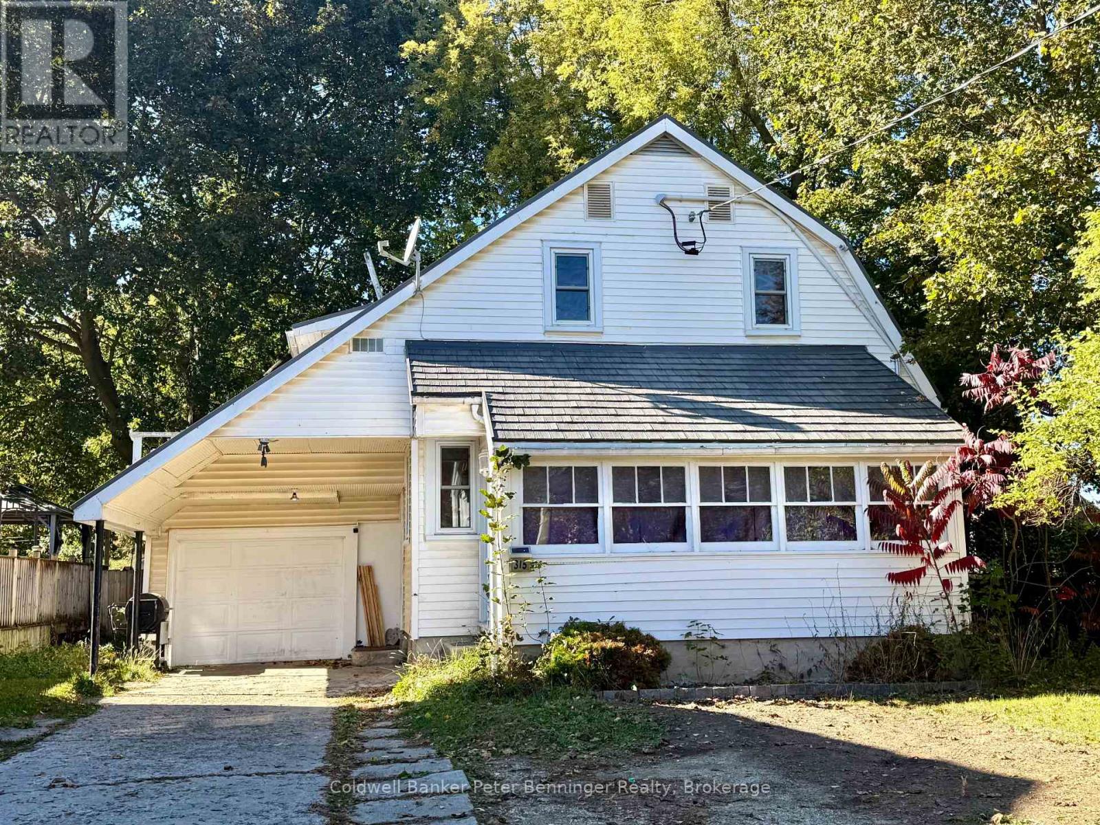 315 Mcnab Street Property Photo 1