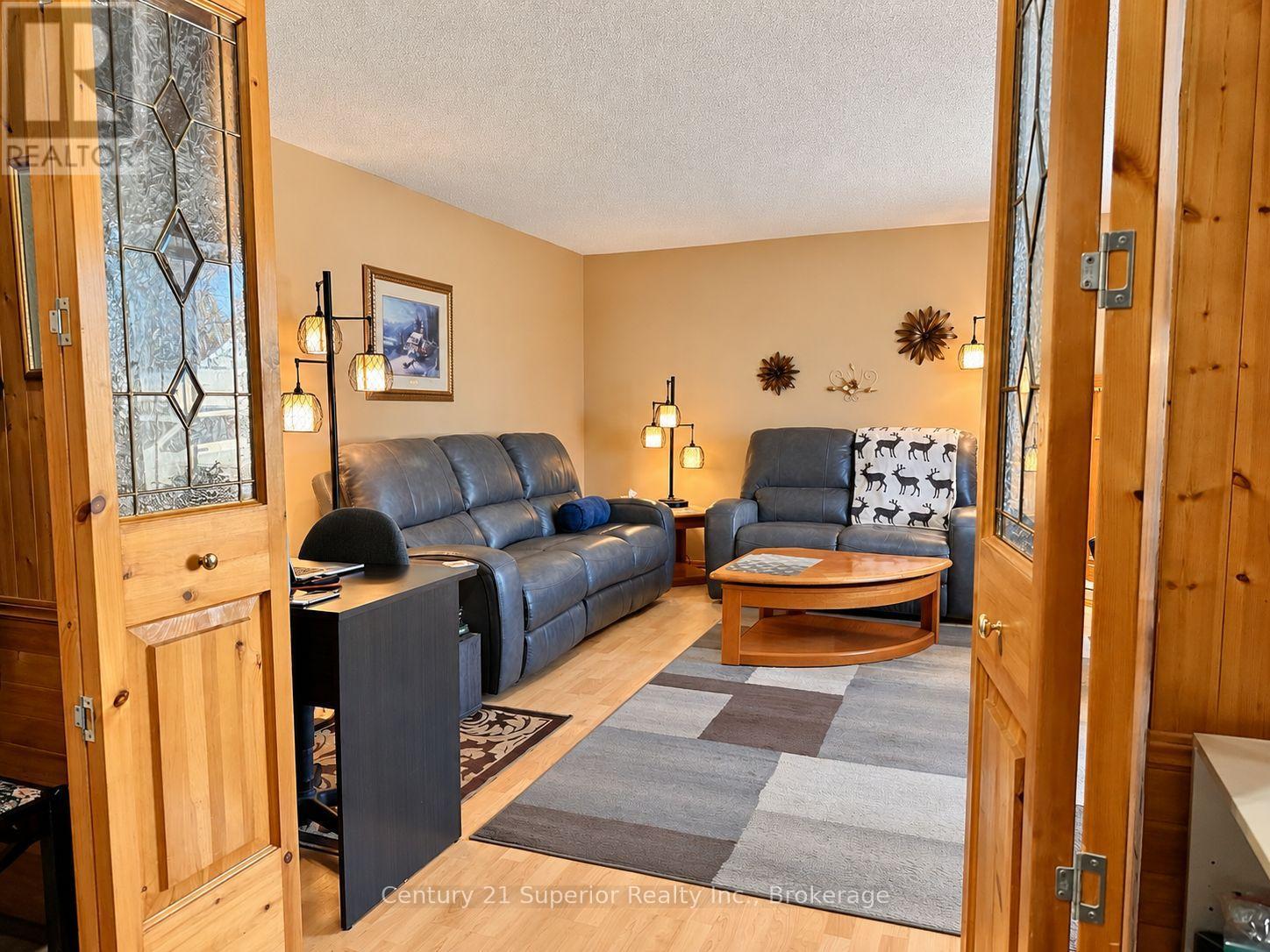 136 First Street Property Photo 8