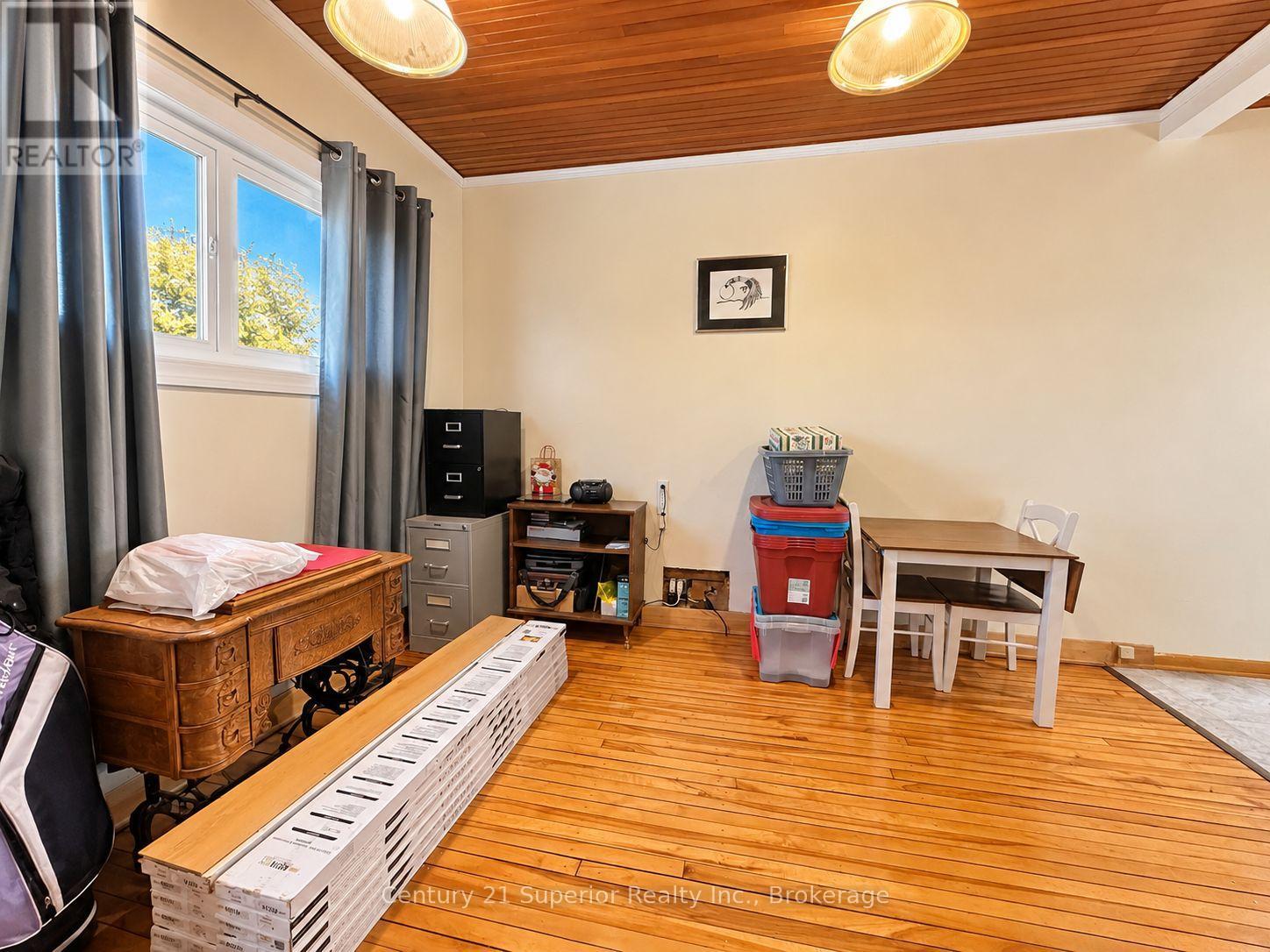 136 First Street Property Photo 23