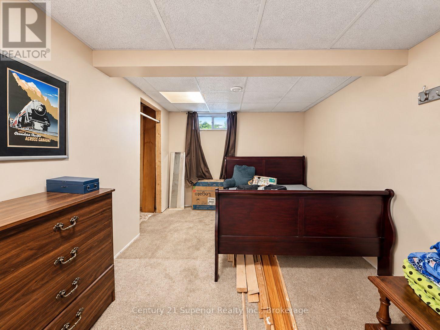 136 First Street Property Photo 33