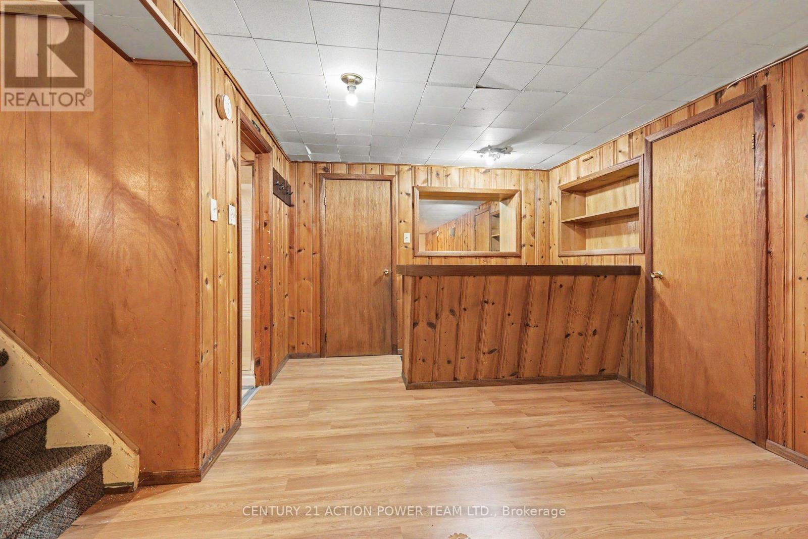 1821 Haig Drive W Property Photo 16