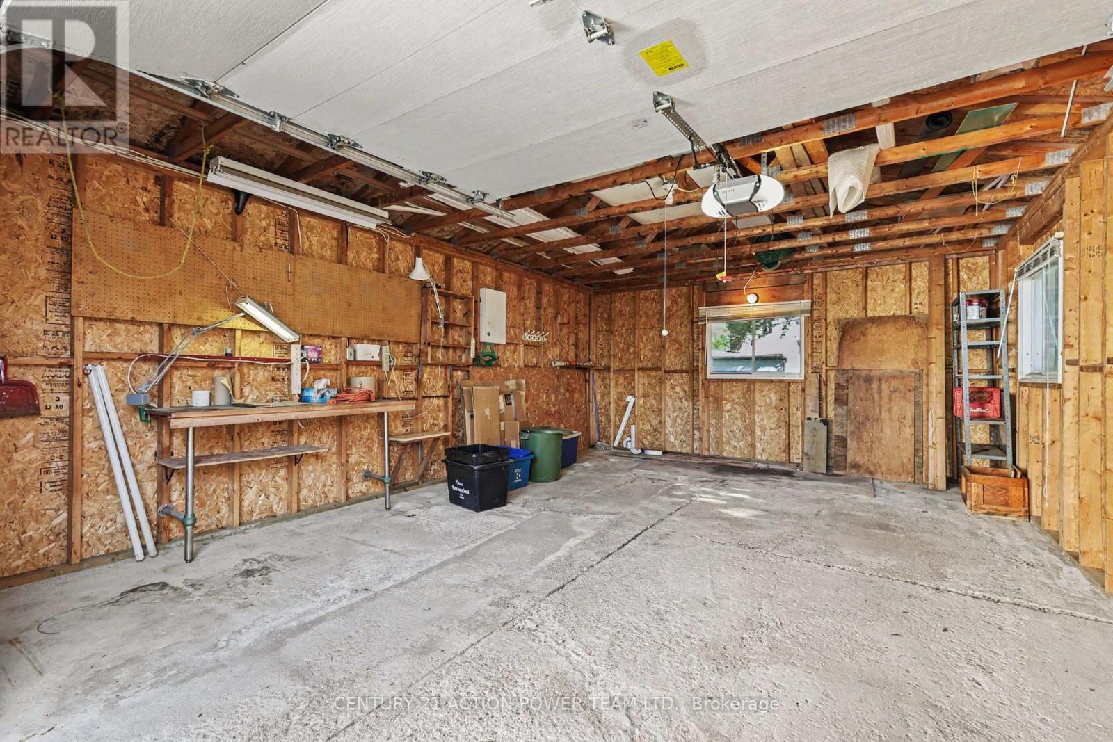 1821 Haig Drive W Property Photo 19