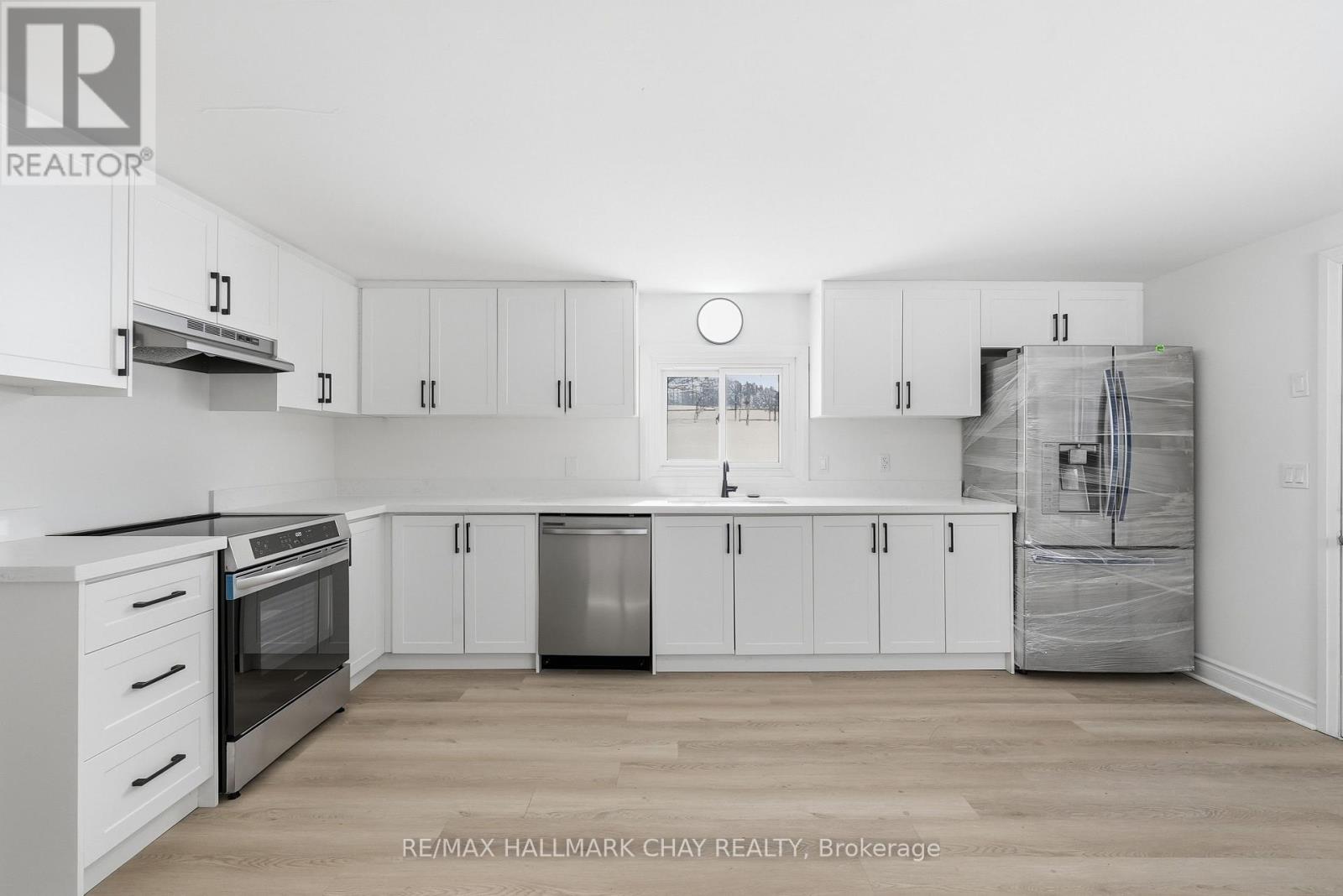 500218 Grey 12 Road Property Photo 5