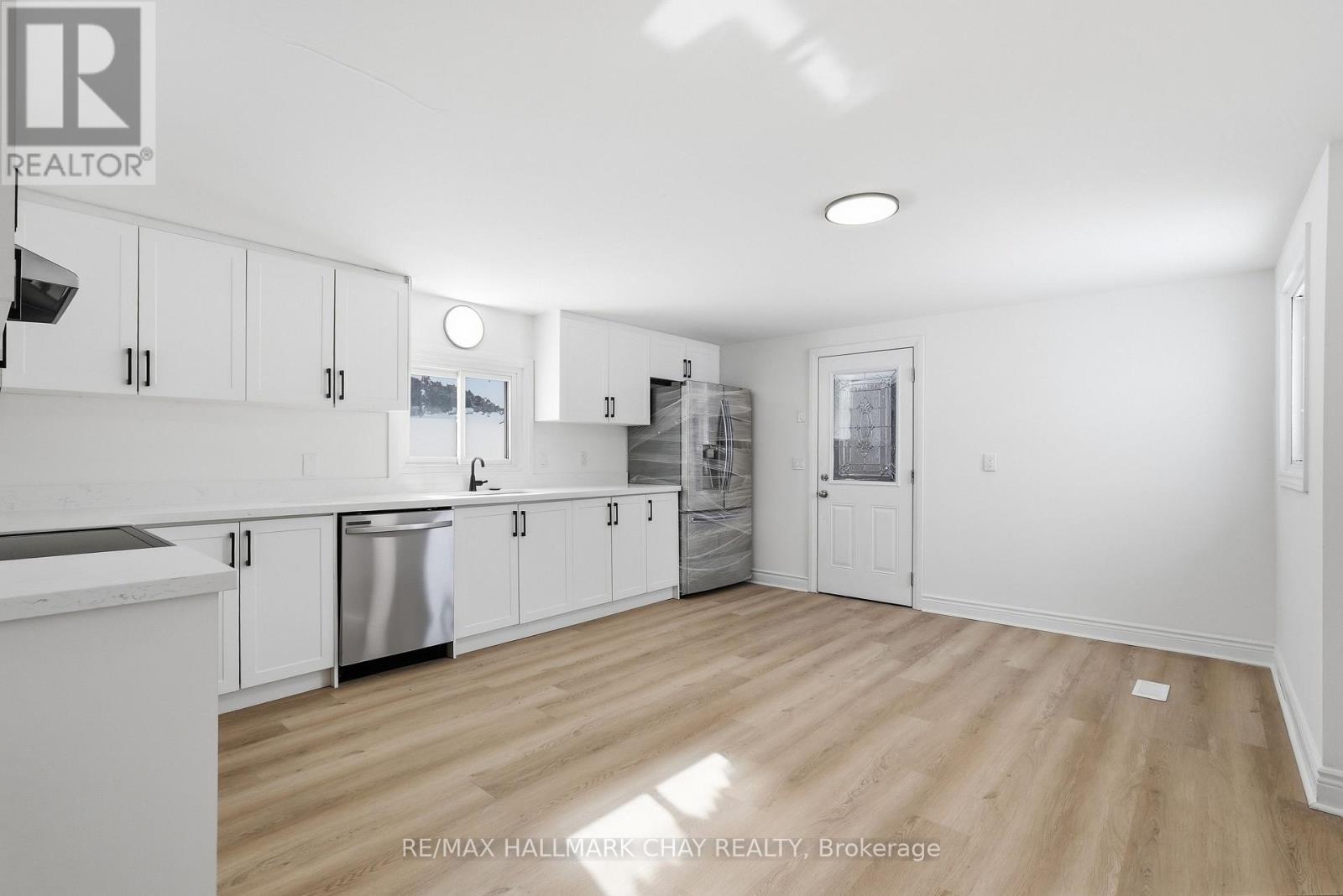 500218 Grey 12 Road Property Photo 6