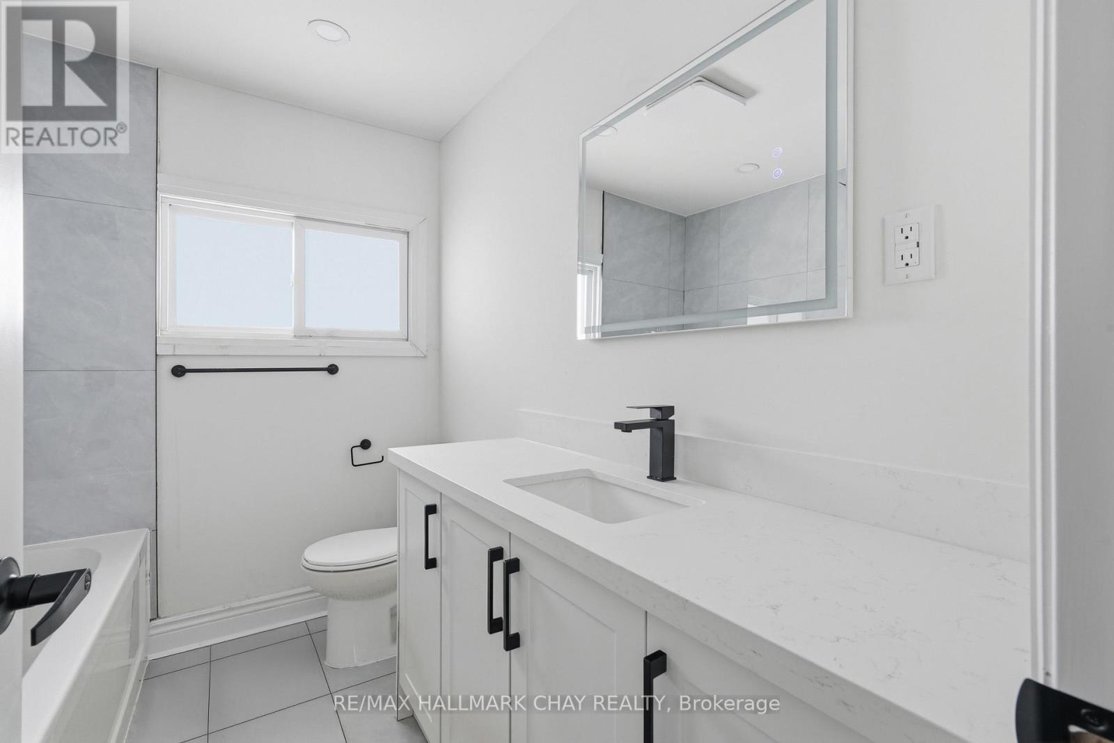 500218 Grey 12 Road Property Photo 9