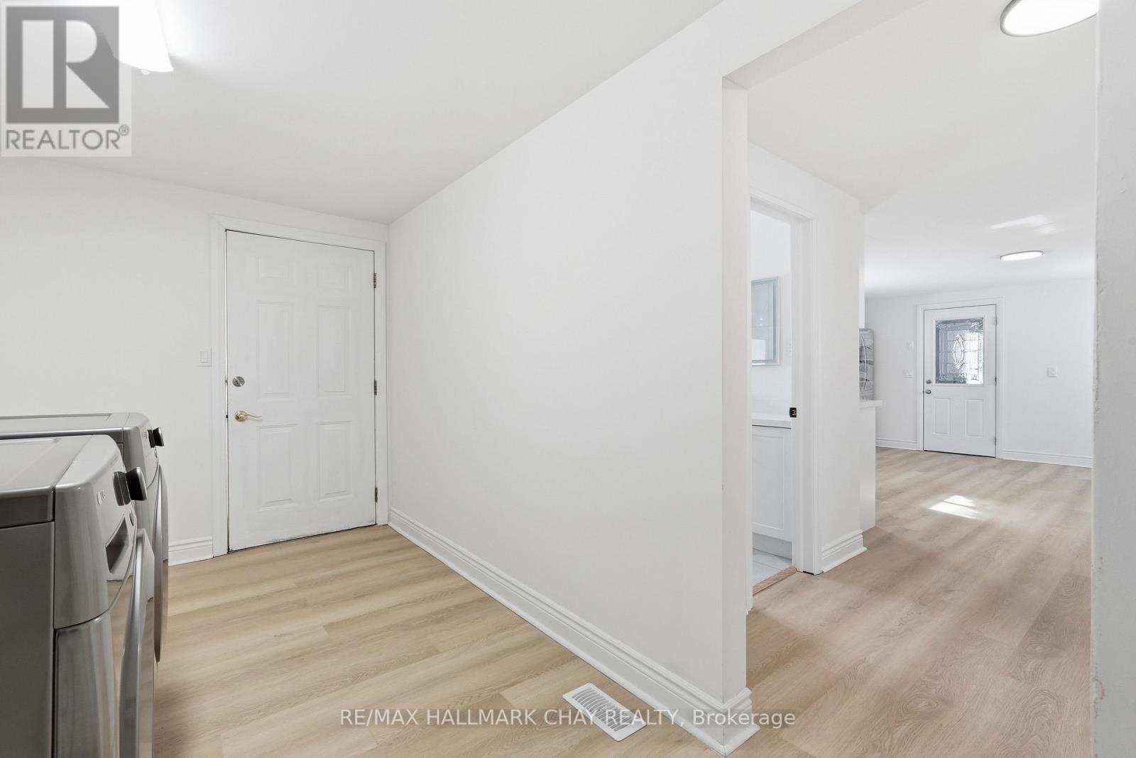 500218 Grey 12 Road Property Photo 10