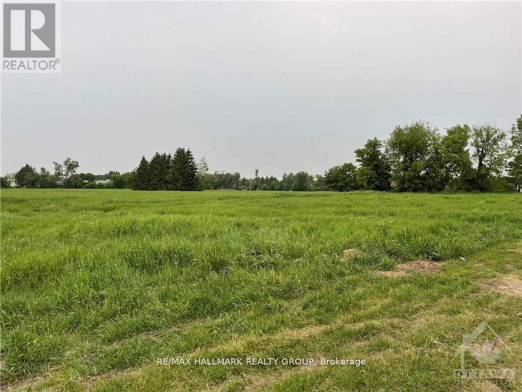2 - 3748 Champlain Street Property Photo 3