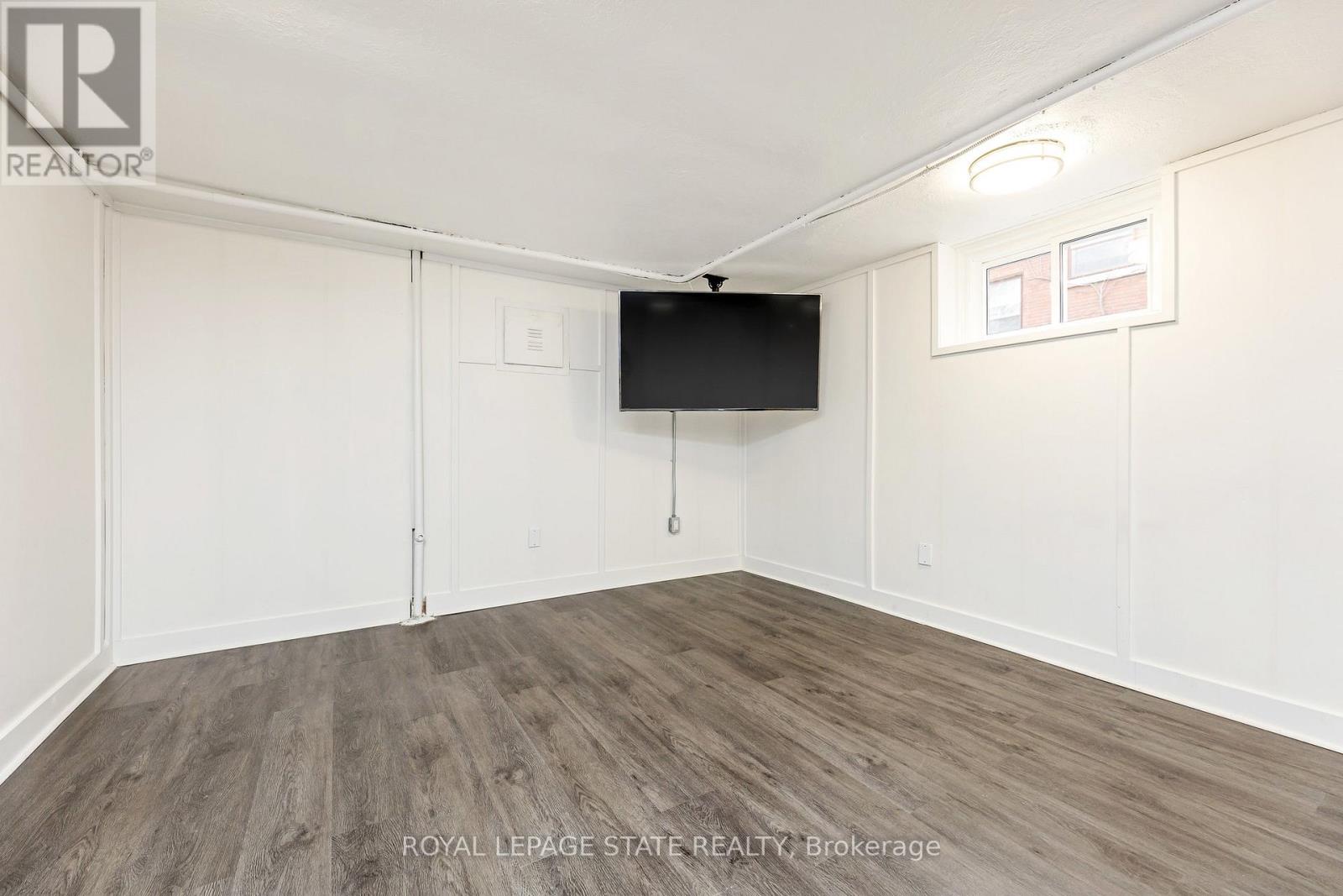 366 Aberdeen Avenue Property Photo 33