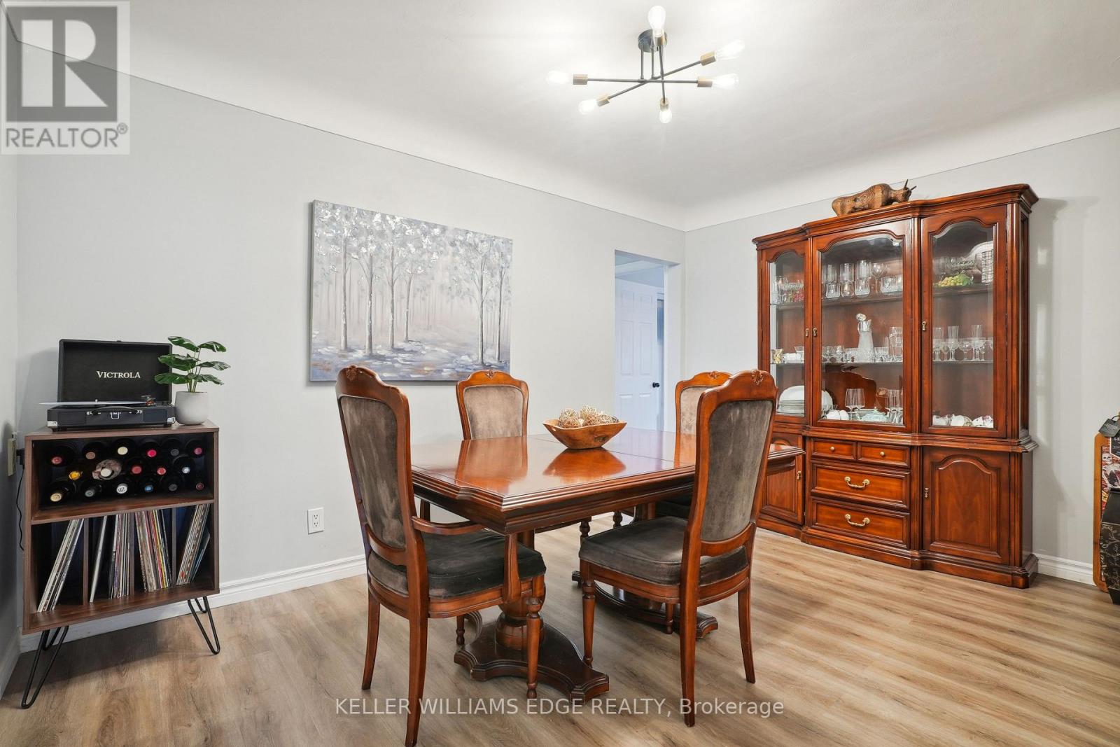Upper - 13 Beaucourt Place Property Photo 20