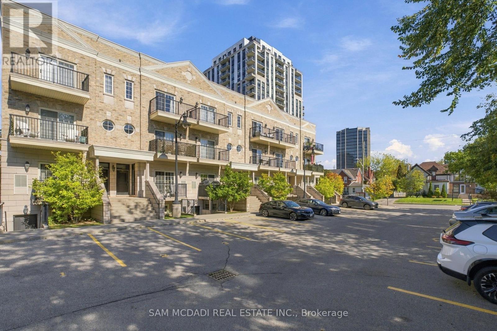 305 - 133 Park Street Property Photo 1
