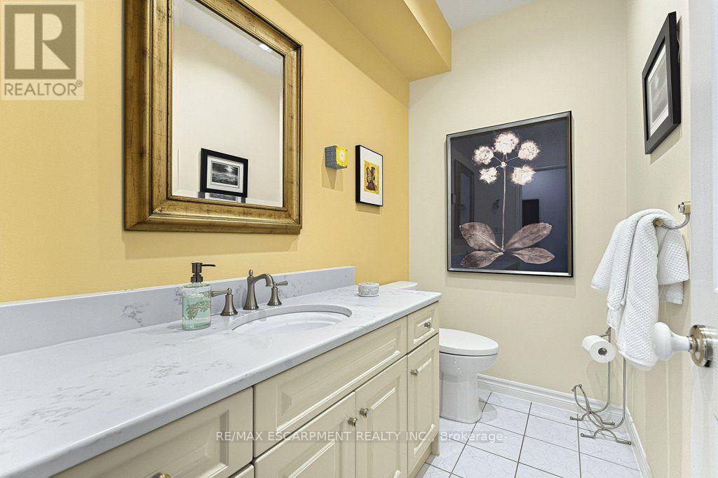 12 Weneil Drive Property Photo 19