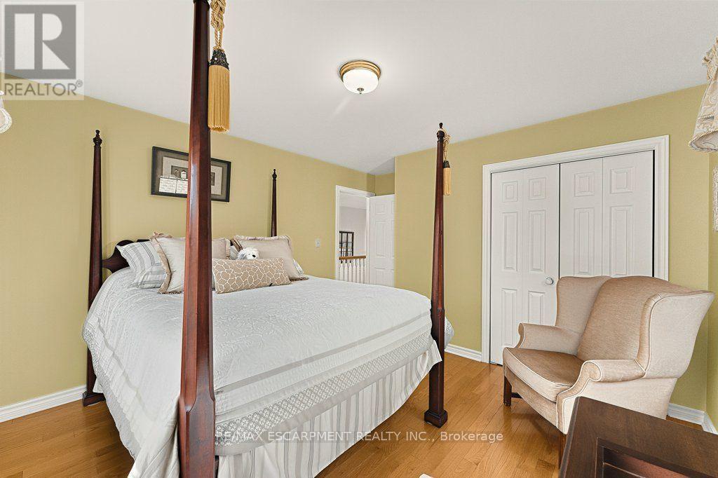 12 Weneil Drive Property Photo 26