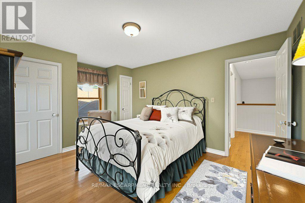 12 Weneil Drive Property Photo 28