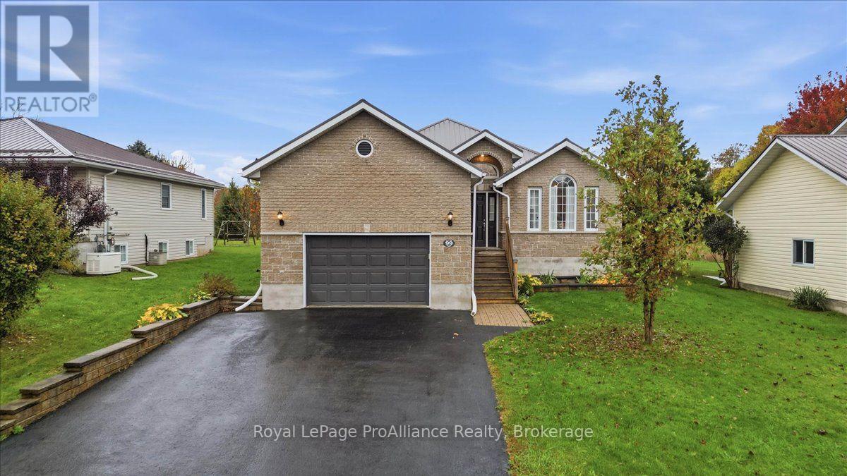 99 Mckenzie Street Property Photo 1