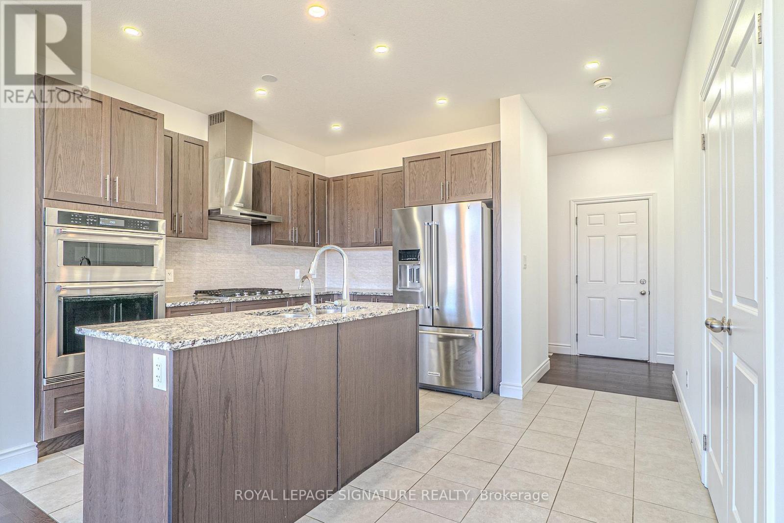248 Freure Drive Property Photo 16