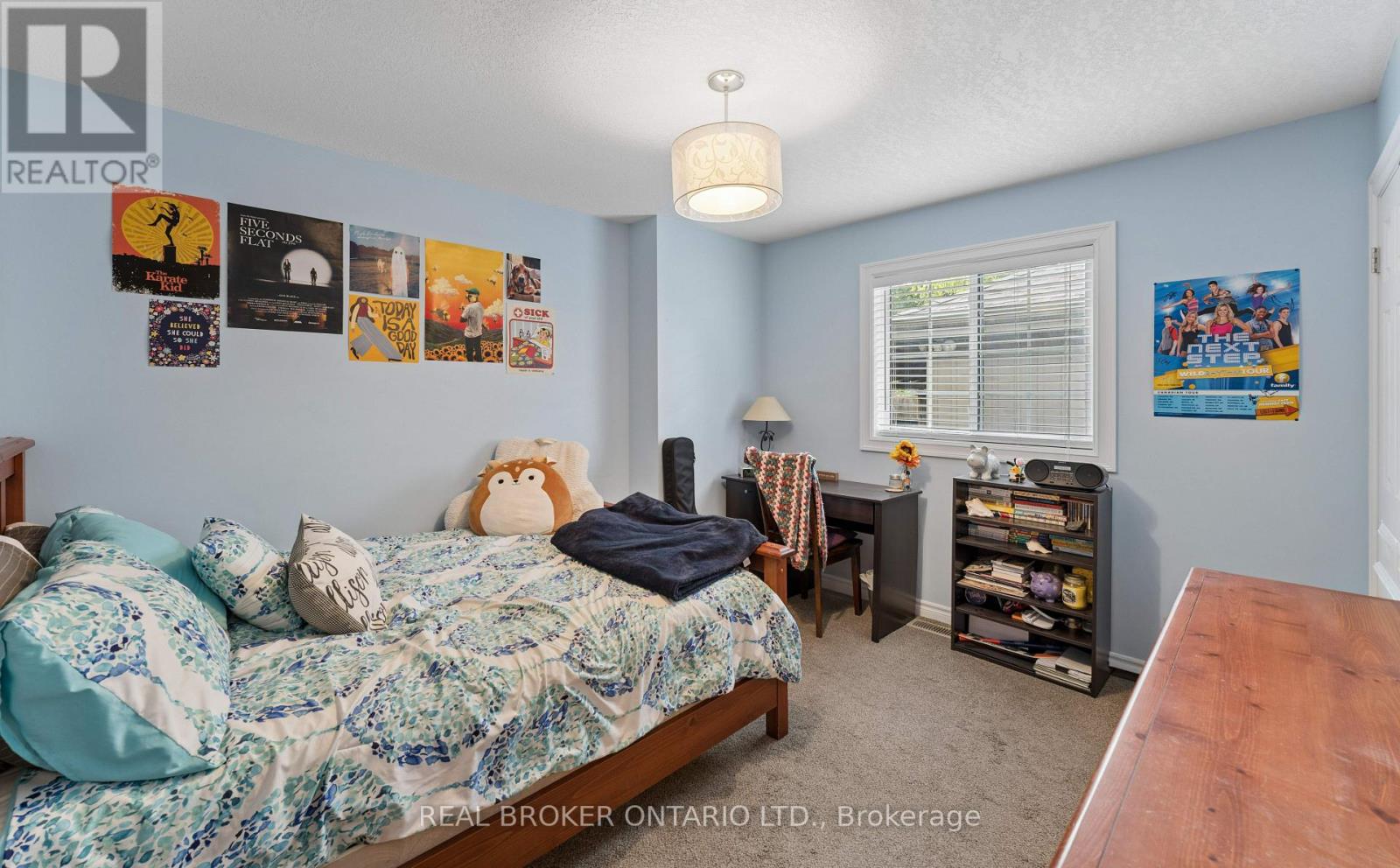 373 Forestlawn Road Property Photo 15