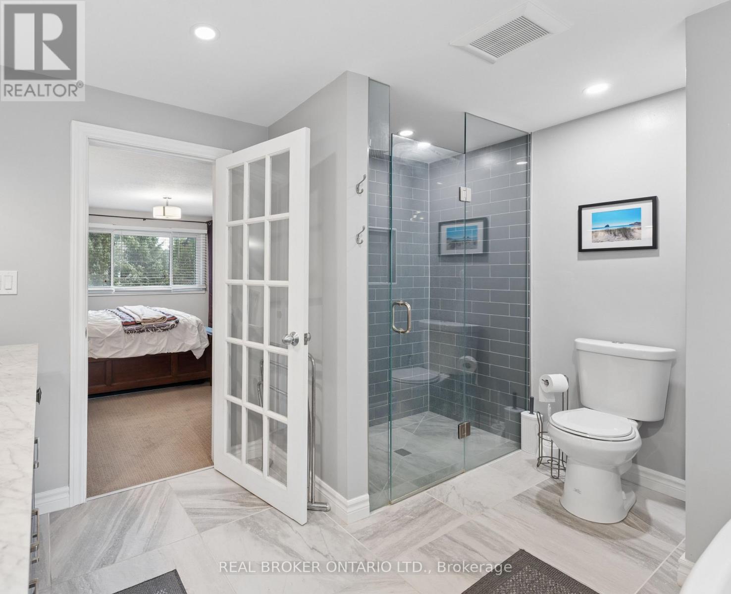 373 Forestlawn Road Property Photo 22