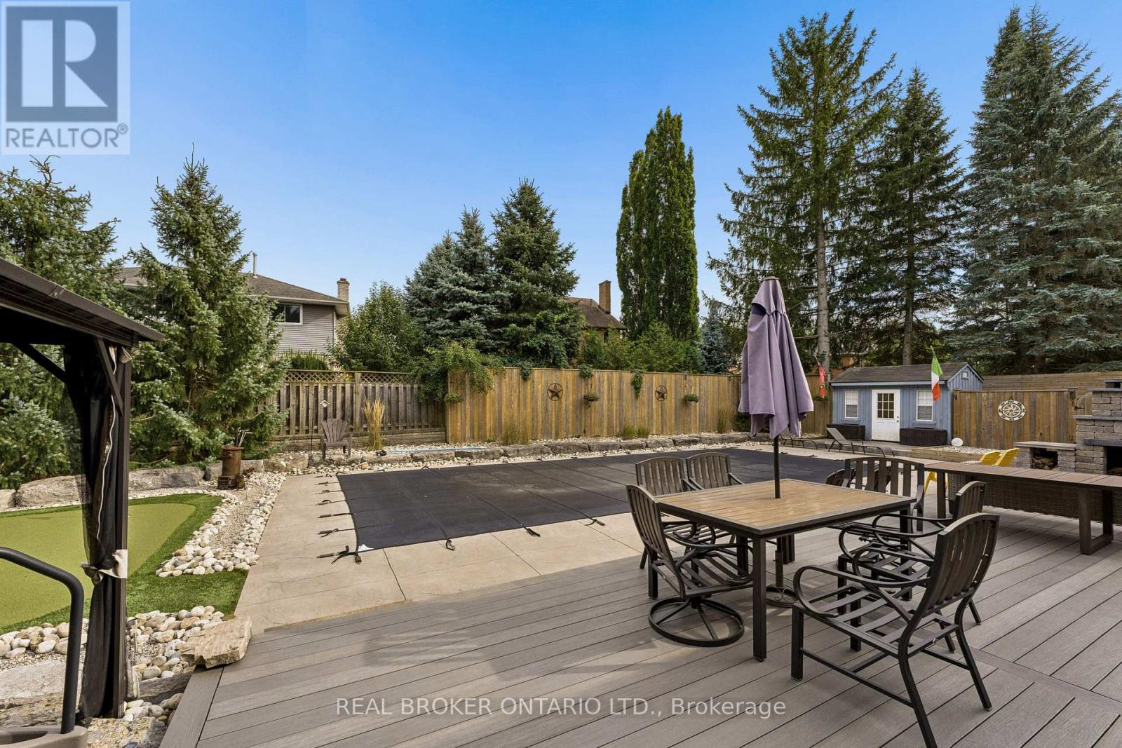 373 Forestlawn Road Property Photo 27