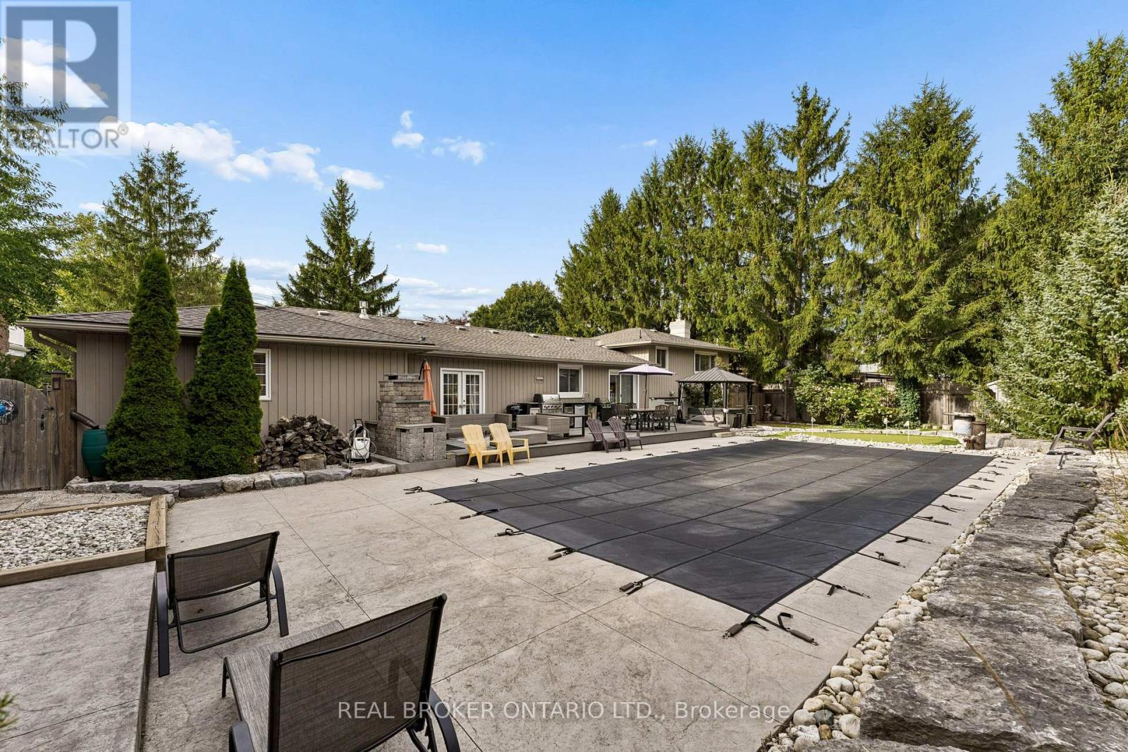 373 Forestlawn Road Property Photo 30