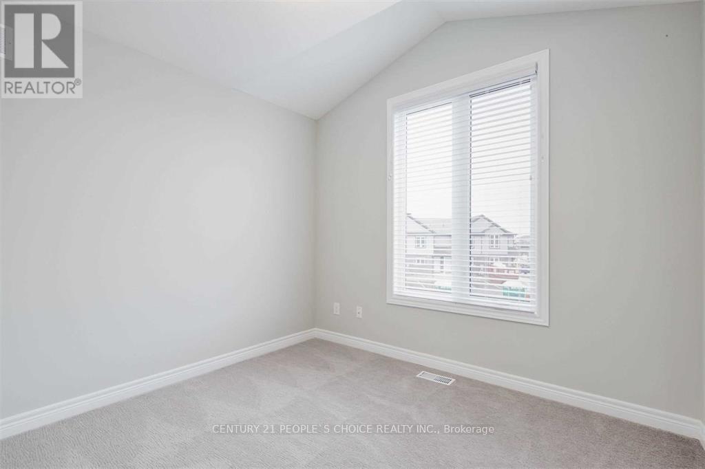 75 - 7768 Ascot Circle Property Photo 12