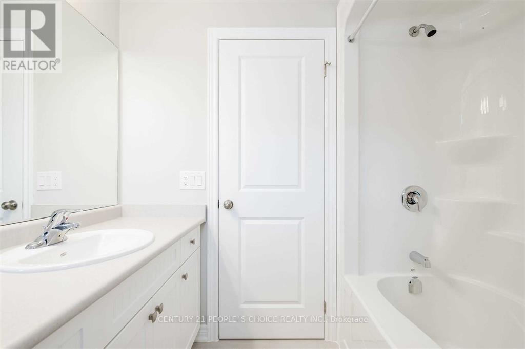 75 - 7768 Ascot Circle Property Photo 19