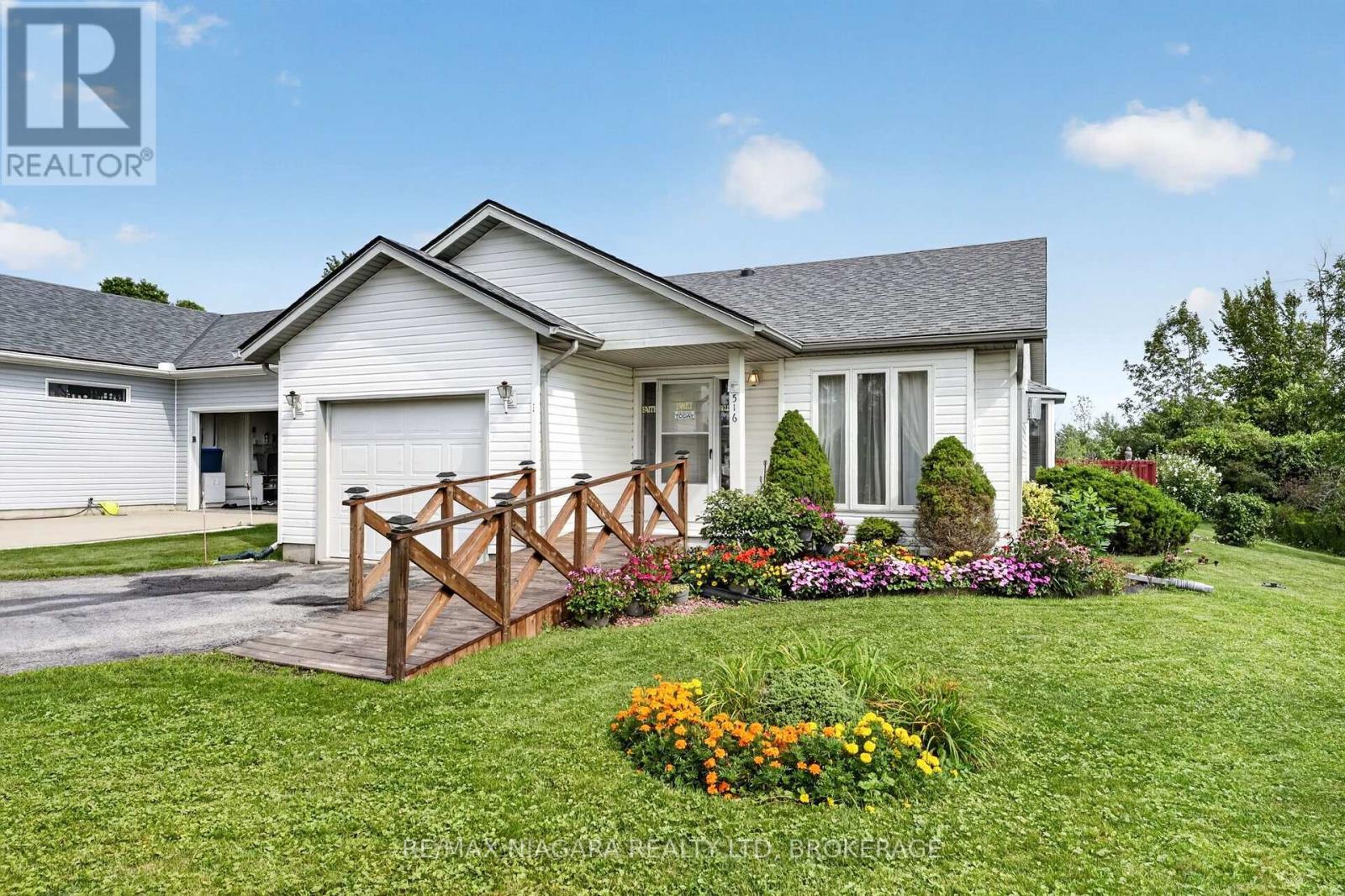 516 - 3033 Townline Road Property Photo 3