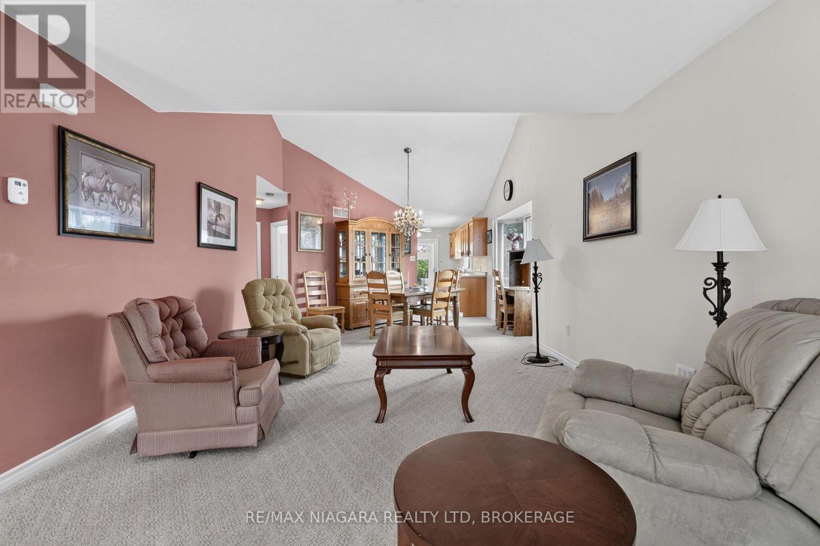 516 - 3033 Townline Road Property Photo 7