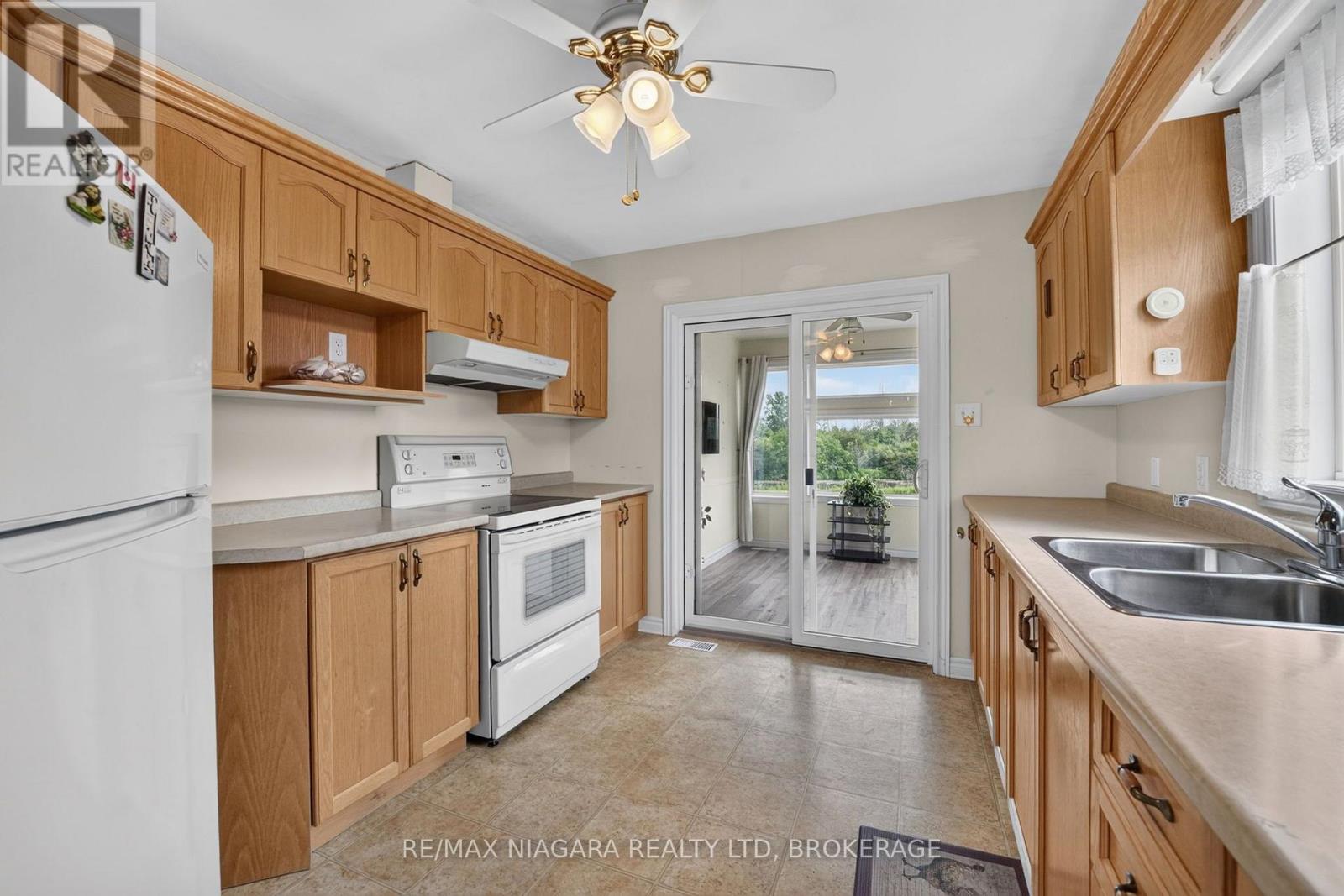 516 - 3033 Townline Road Property Photo 15