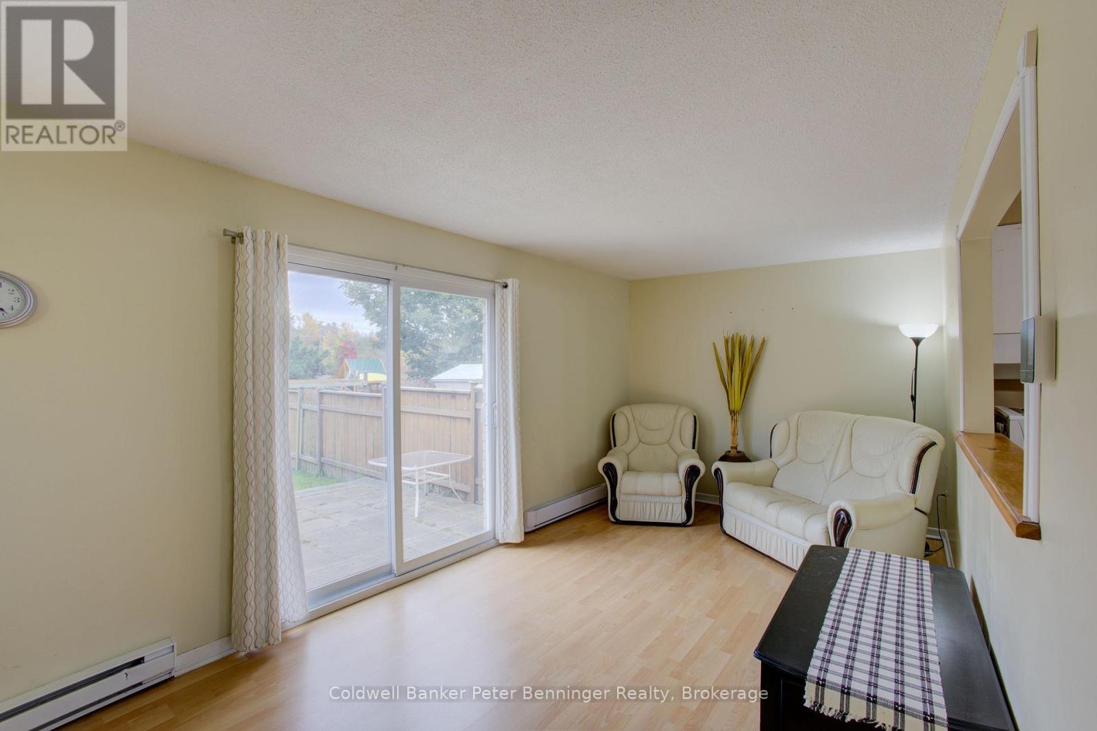 640 Hunter Street Property Photo 7