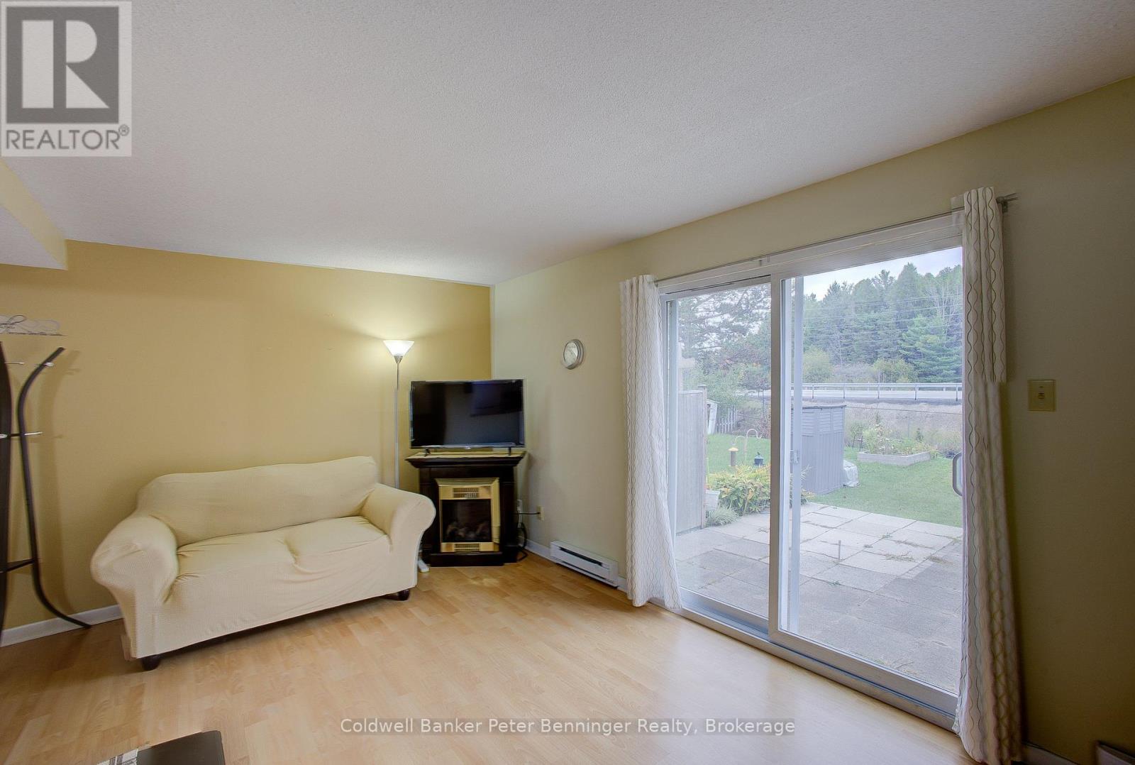 640 Hunter Street Property Photo 10
