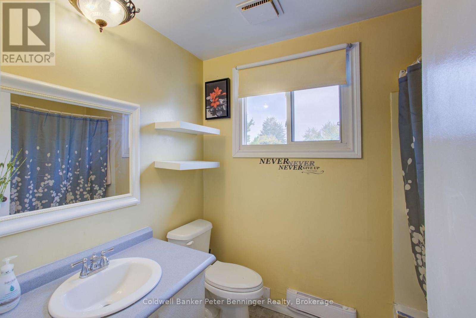 640 Hunter Street Property Photo 16