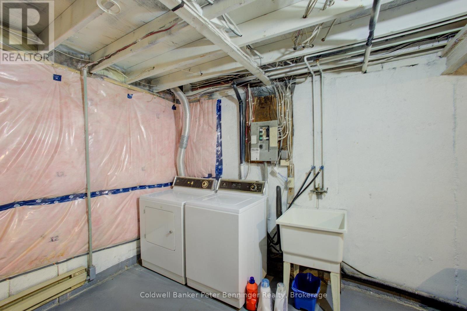 640 Hunter Street Property Photo 22