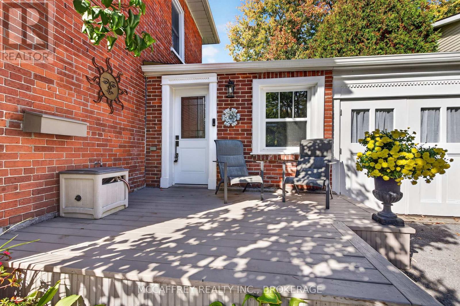 2 Briggs Street Property Photo 3